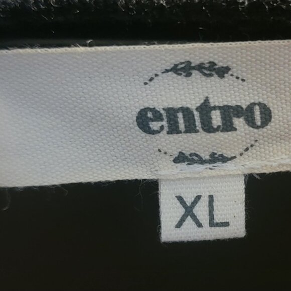 Entro XL Black Sweater with Leopards - Picture 4 of 4